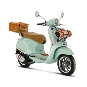 Pastel Green Vespa Picnic edition 125cc rental in Positano with brown saddle - Fratelli Milano Scooter Rental